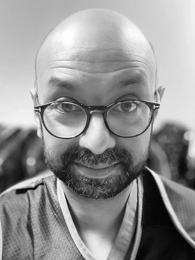 Dr Neelan Das