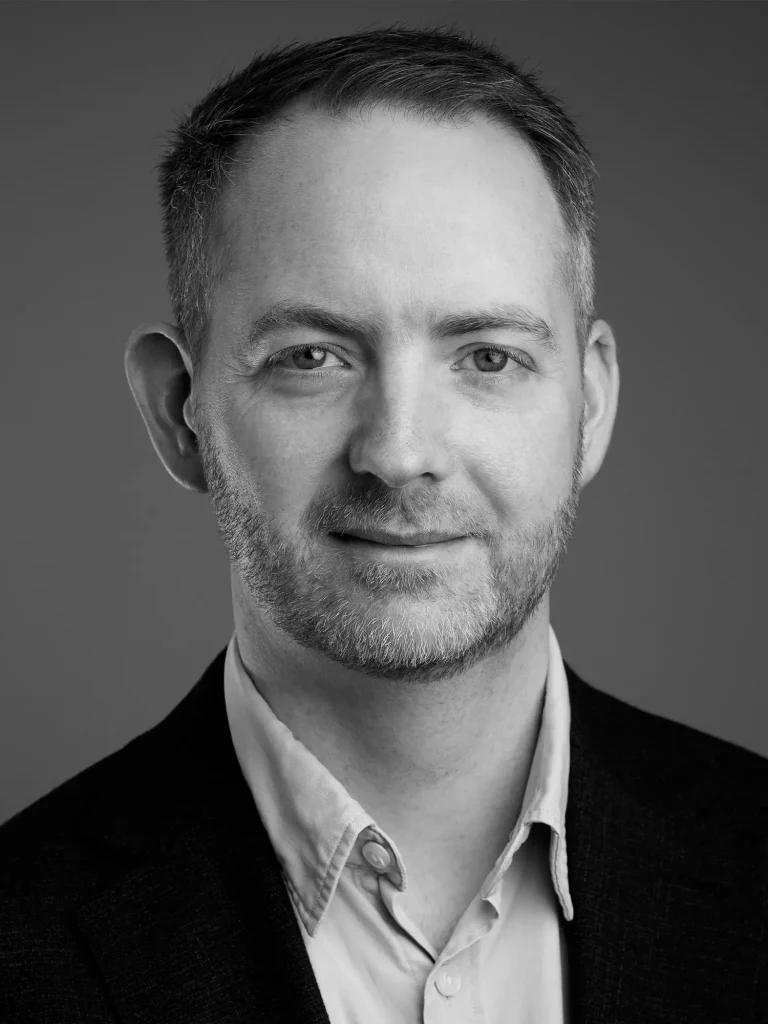 Dr Andrew Leitch